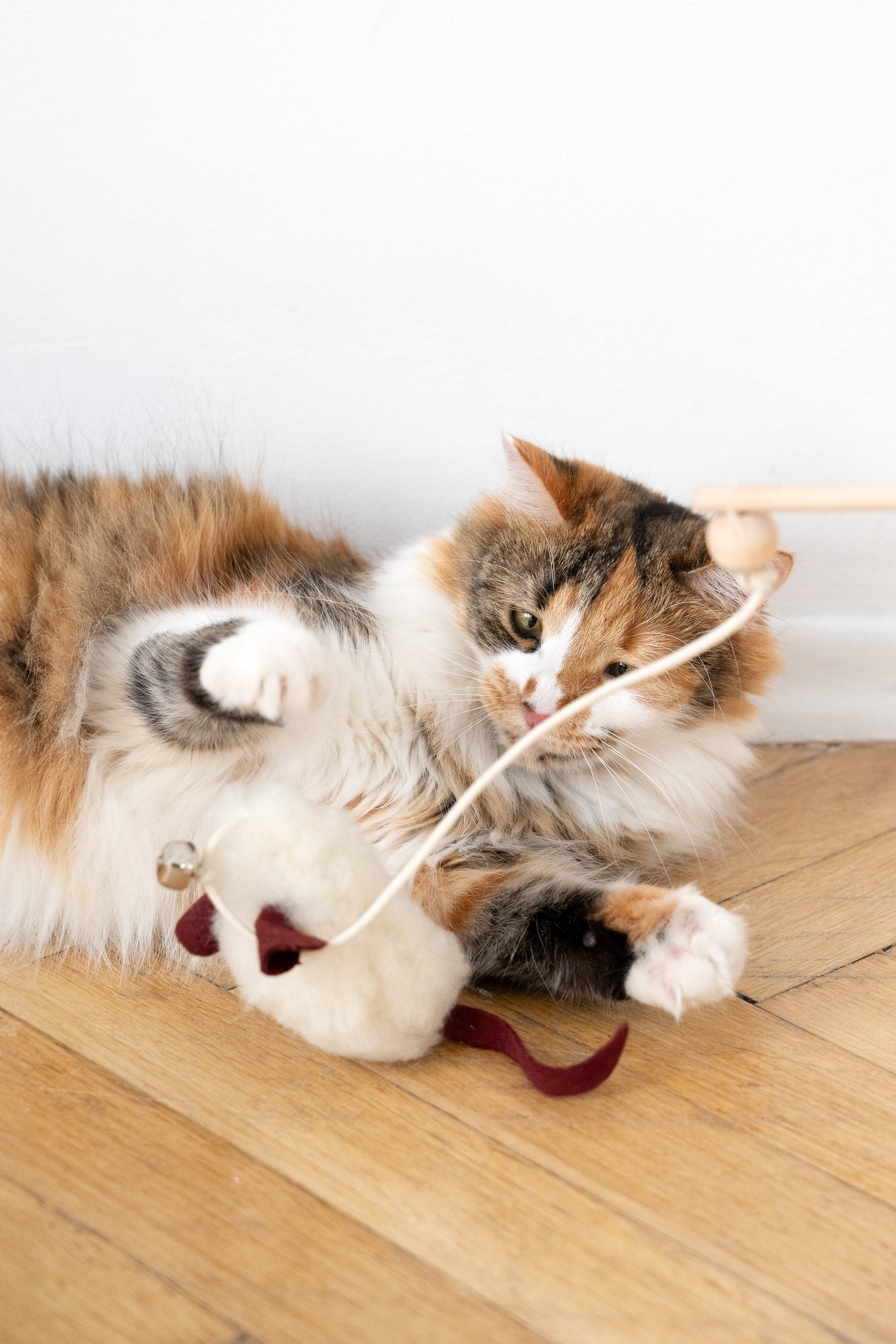 Natural Sheepskin Cat Toy: Mouse-4